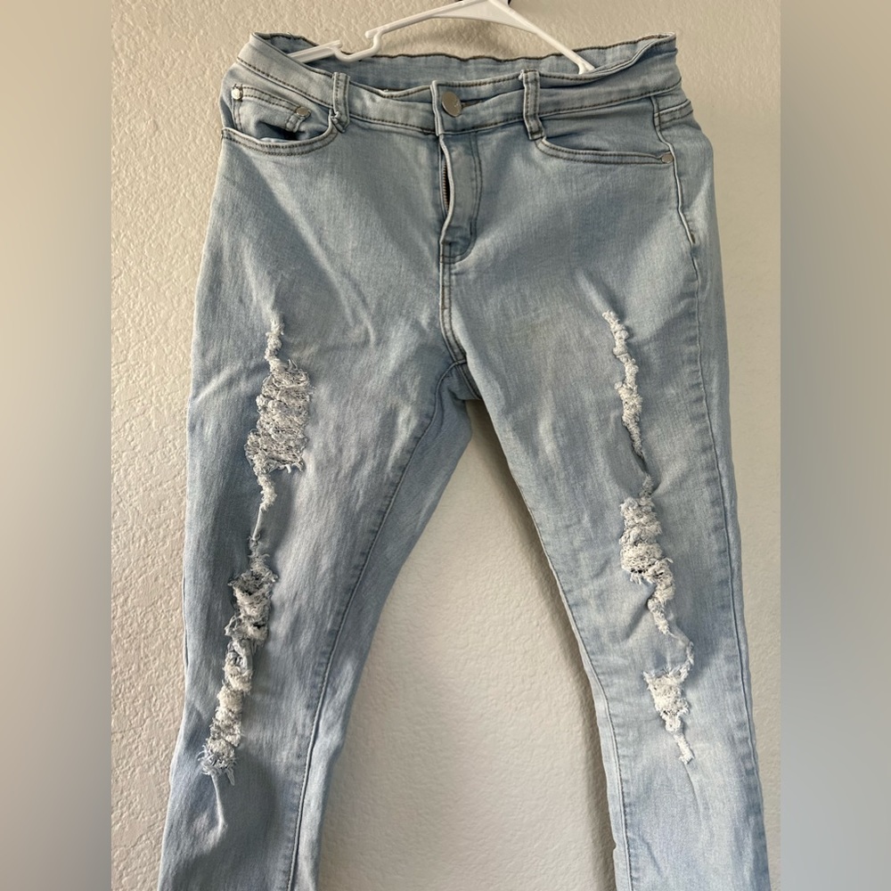 Ripped jeans